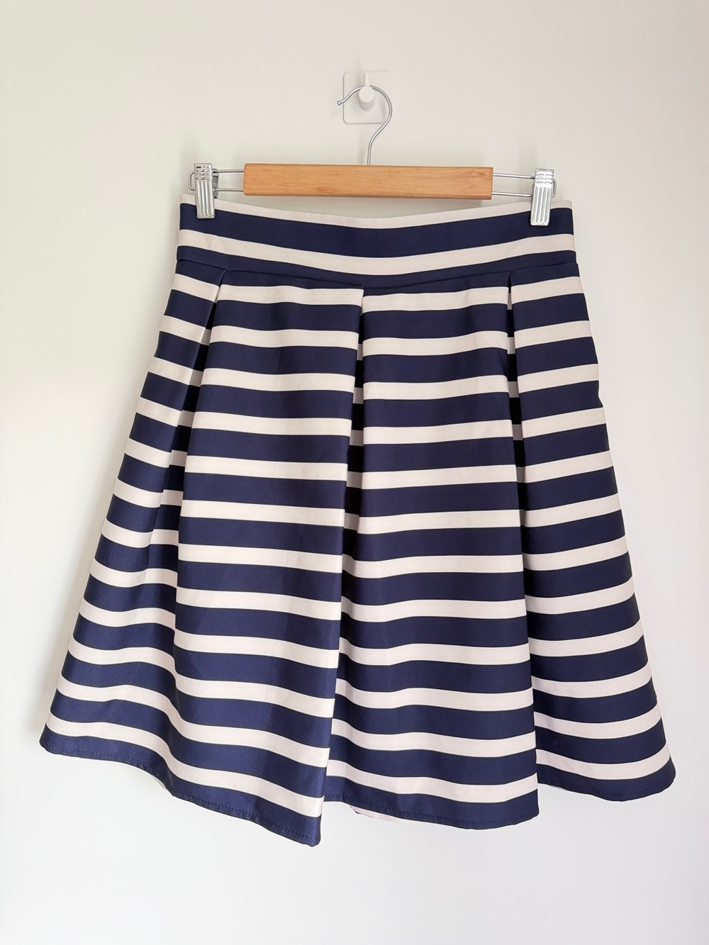 Chicwish Navy & White Striped Pleated A-Line Midi Skirt Size M